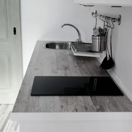 Daire Con Terraza Privada